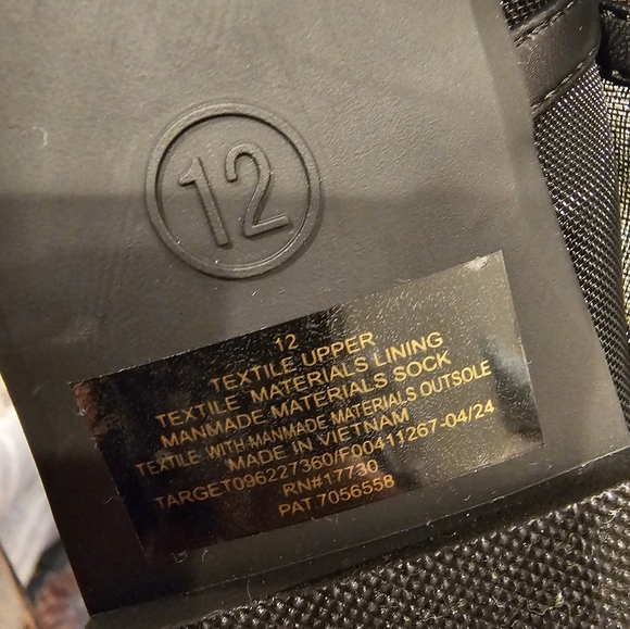 New womans size 12 flats( Memory foam) - Picture 5 of 8